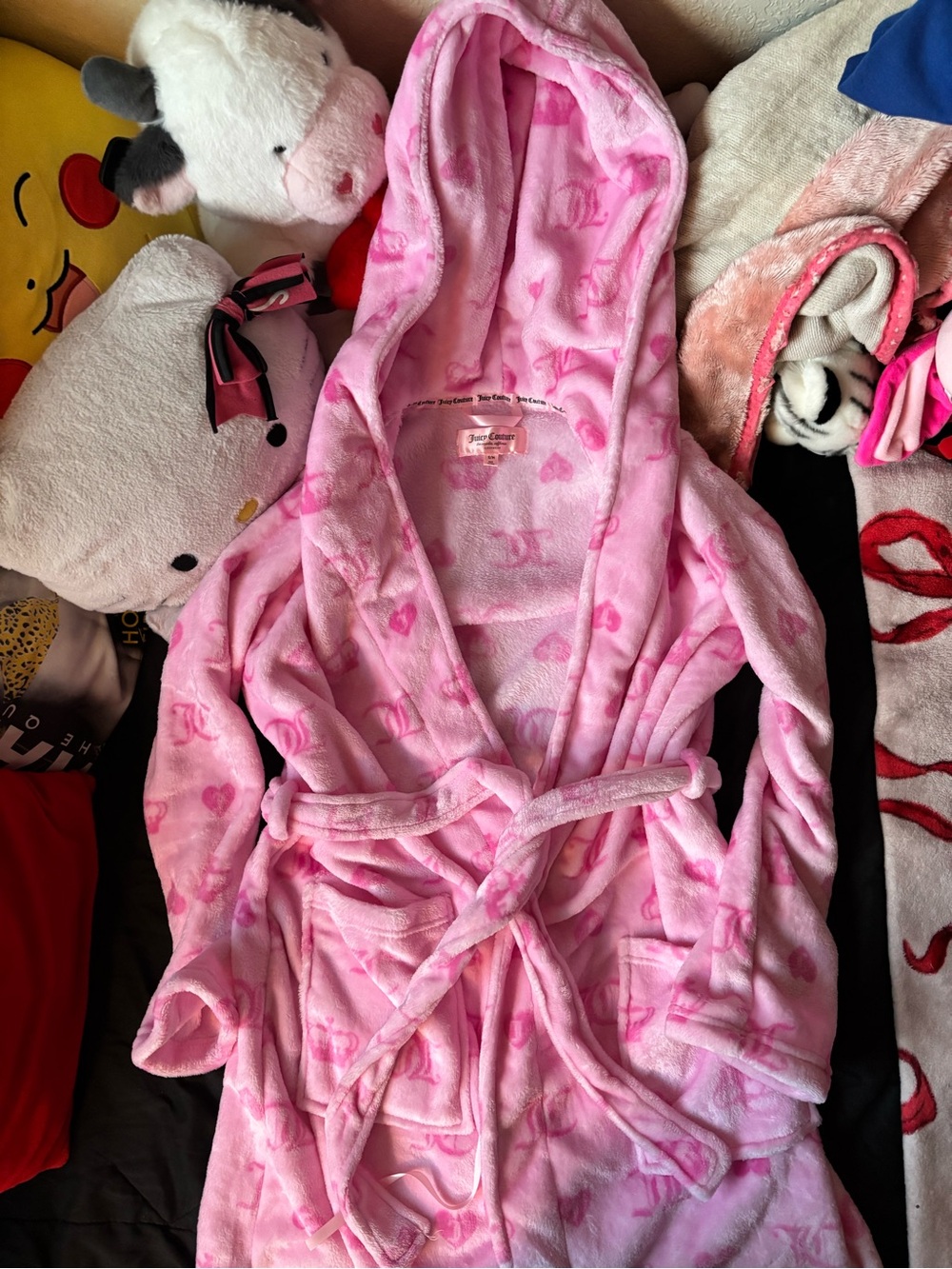 Pink Hooded Plush Bathrobe by juicy couture